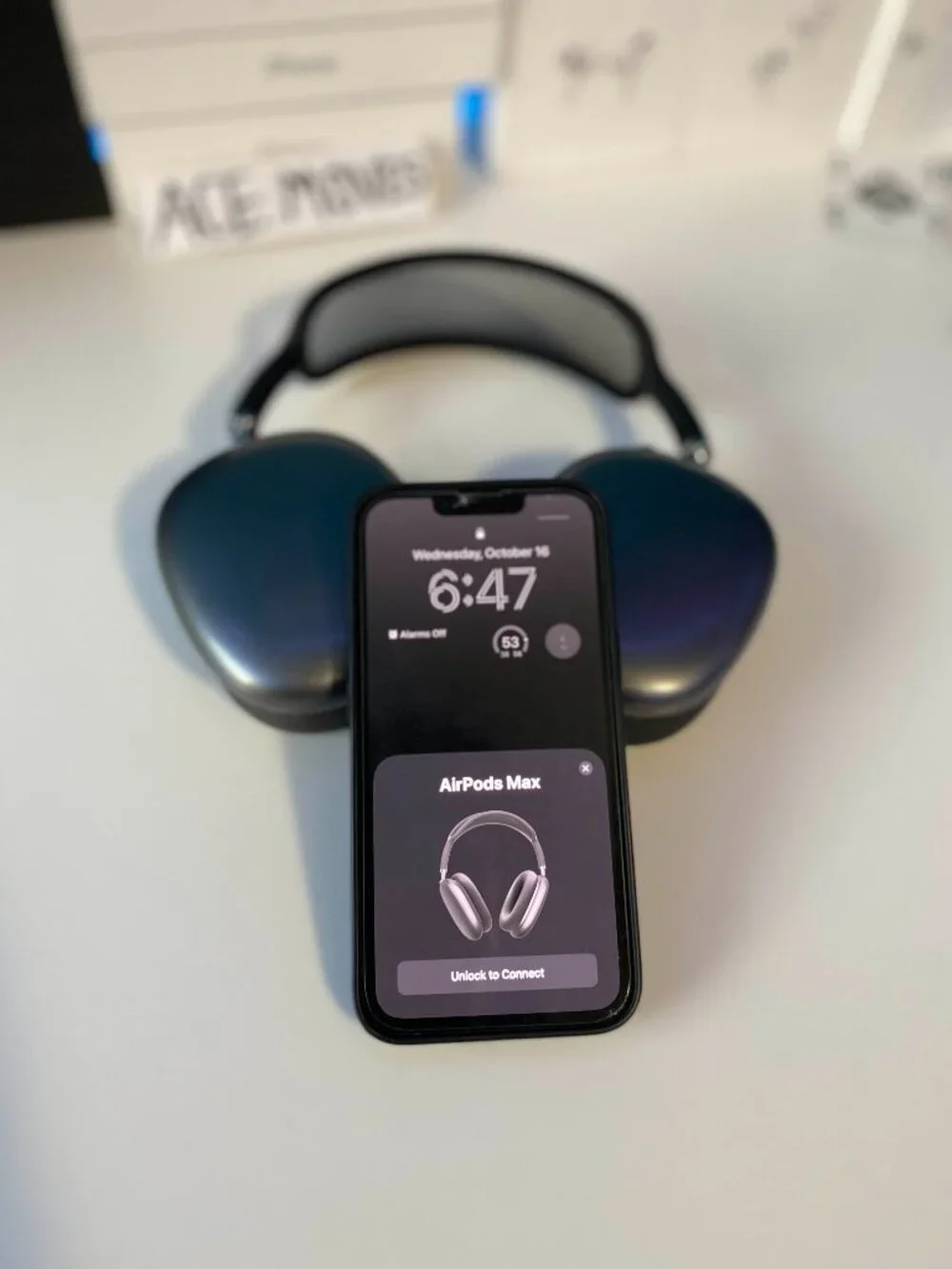 Apple air pod pro max grey with working everything displayed in the pictures.